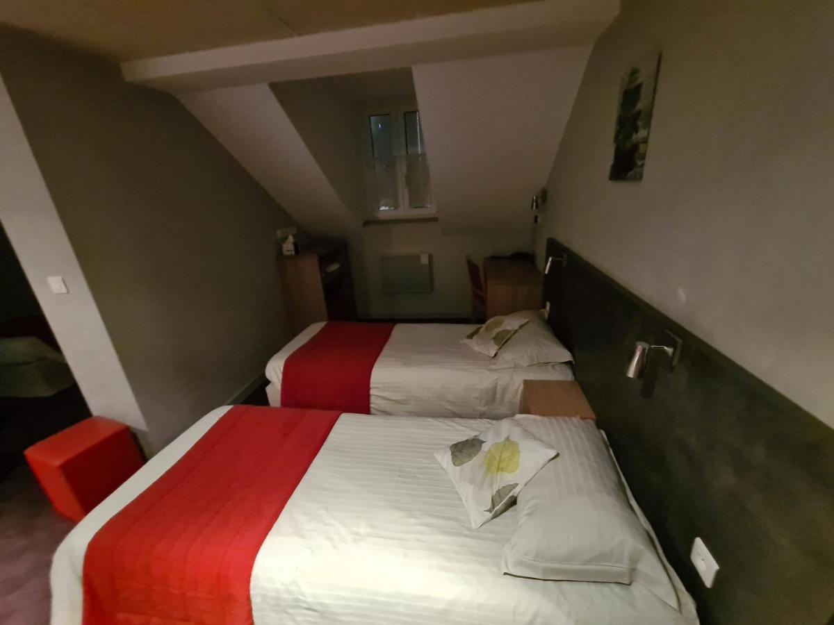 Hostellerie Du Cantal Murat  Exteriör bild